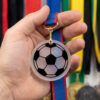Personalisierte Fußball Medaillen aus Acryl mit UV-Druck mit Vereinslogo